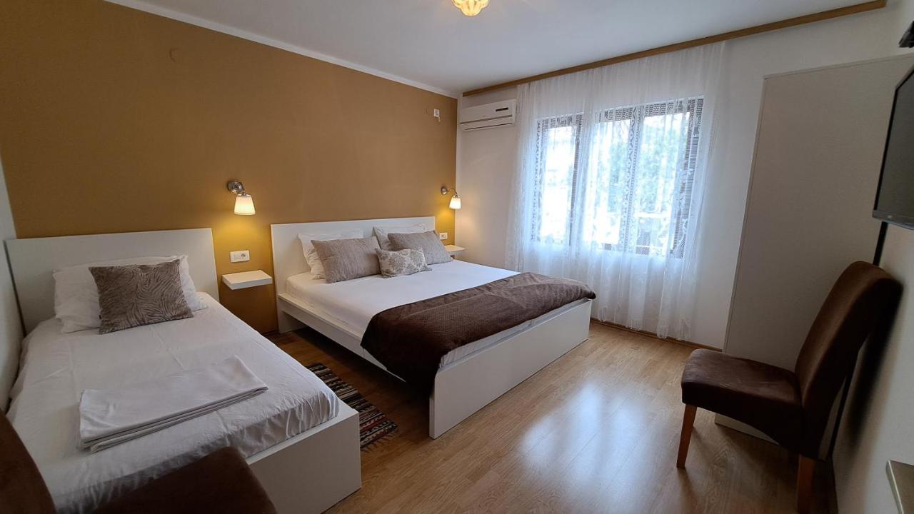 Apartamento Sablic Marina  Exterior foto