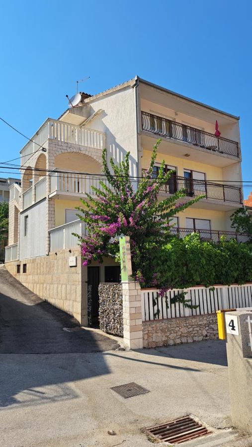 Apartamento Sablic Marina  Exterior foto