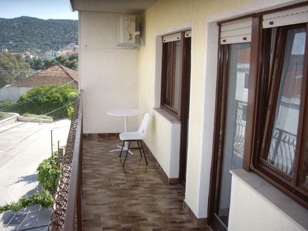 Apartamento Sablic Marina  Exterior foto