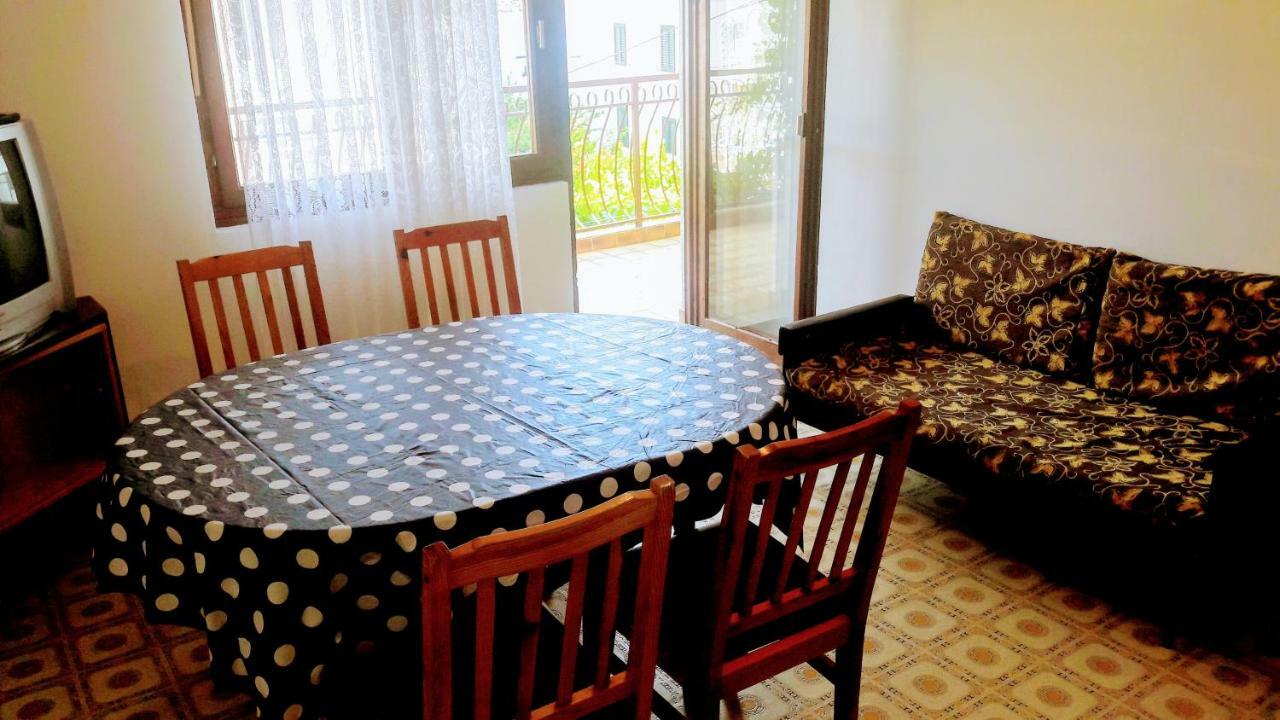 Apartamento Sablic Marina  Exterior foto
