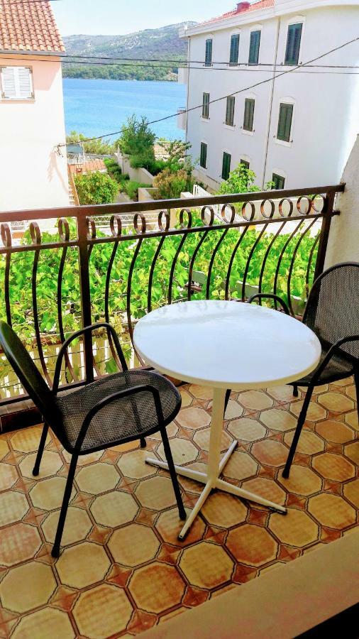 Apartamento Sablic Marina  Exterior foto